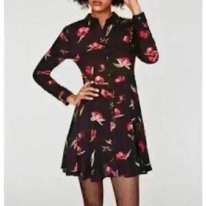 Zara Black/Red Flower Print Shirt Dress Fitted Torso Then Flirty Flair Sz XS